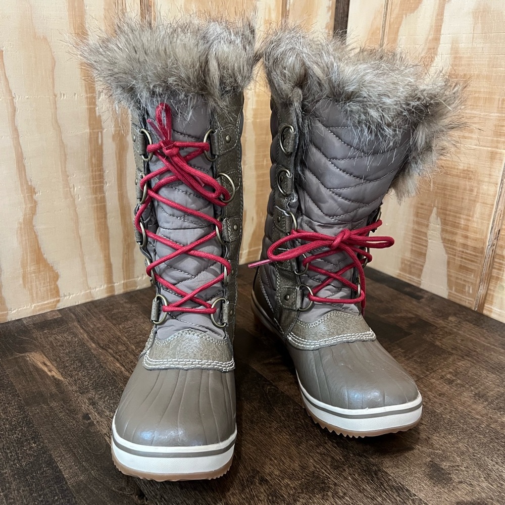NWOT - Sorel Joan of Arc - 7.5